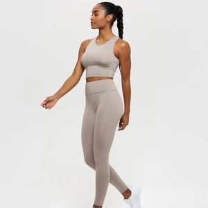 Women’s Best Essential Leggings - Size XL